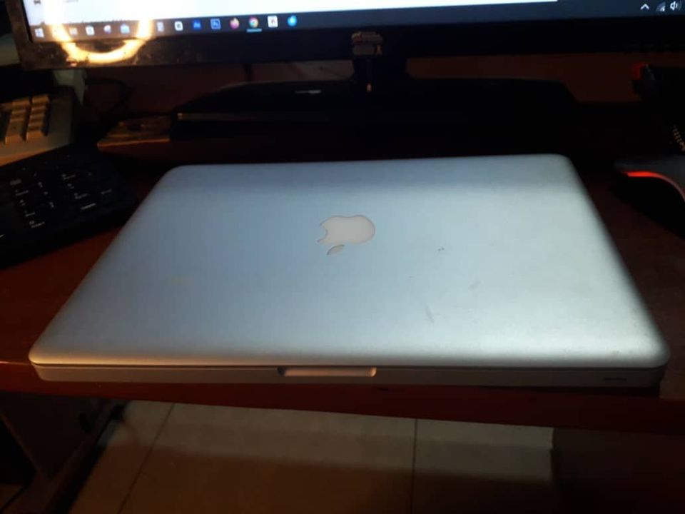 Macbook Pro Modelo A1278 Windows 10 core i5 Valencia Carabobo